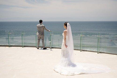 mobile - carousel-hero-element image-10