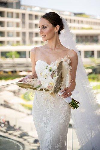 mobile - carousel-hero-element image-9