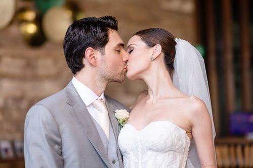 mobile - carousel-hero-element image-0