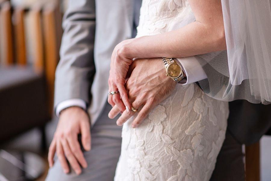 carousel-hero-element image-14