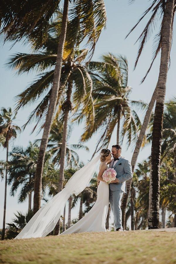 carousel-hero-element image-1