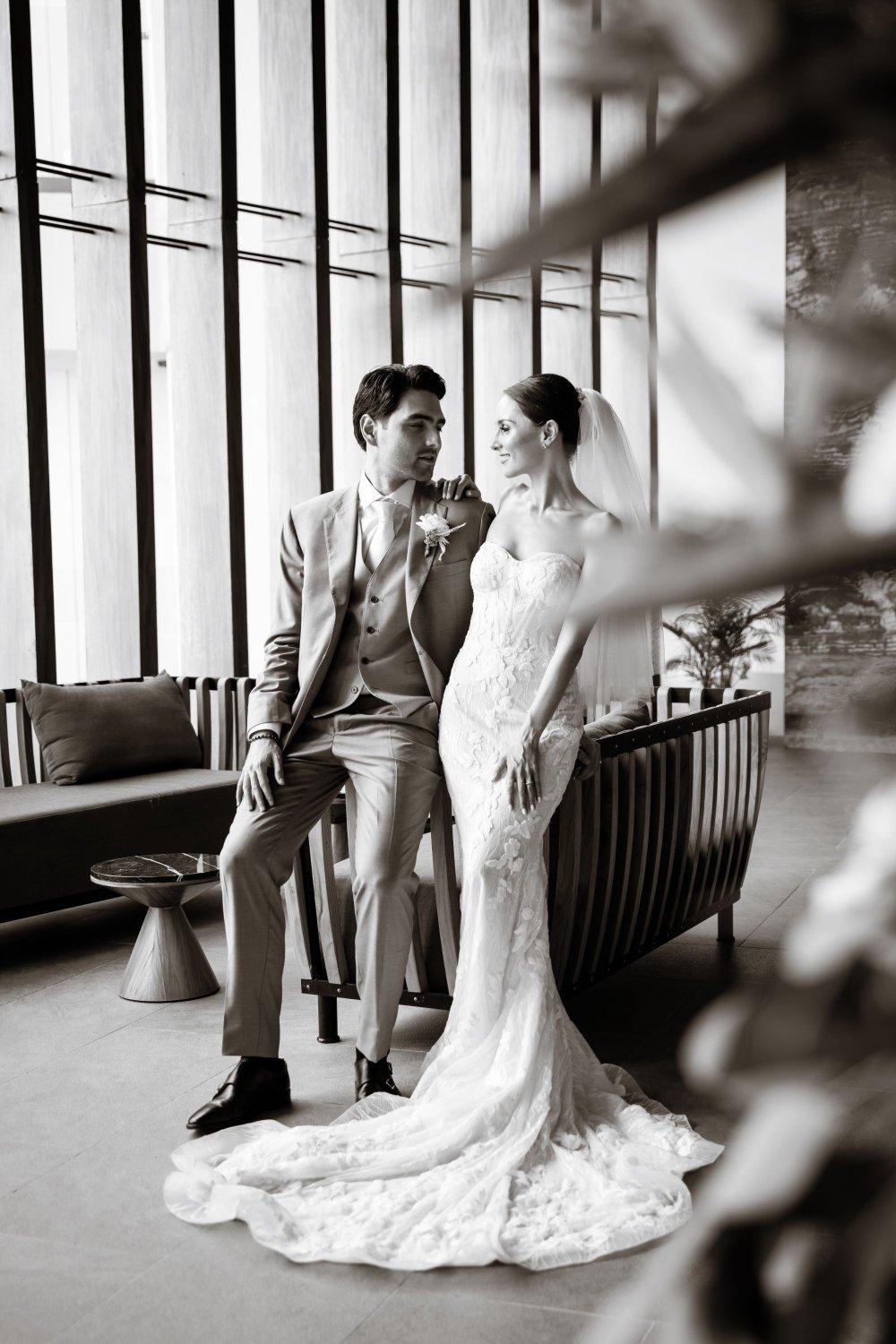 carousel-hero-element image-15