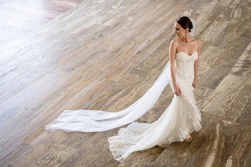 mobile - carousel-hero-element image-4