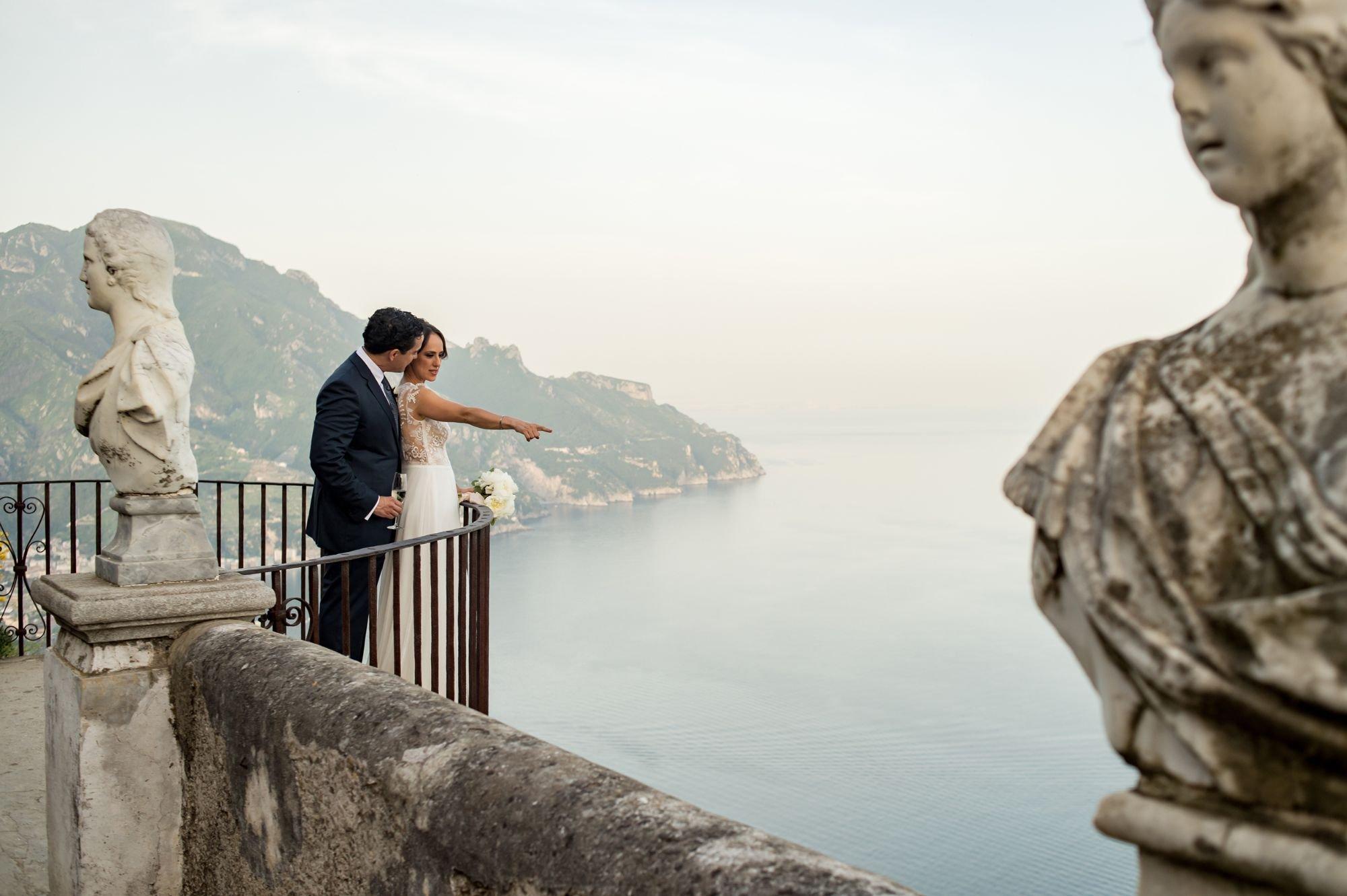 carousel-hero-element image-10